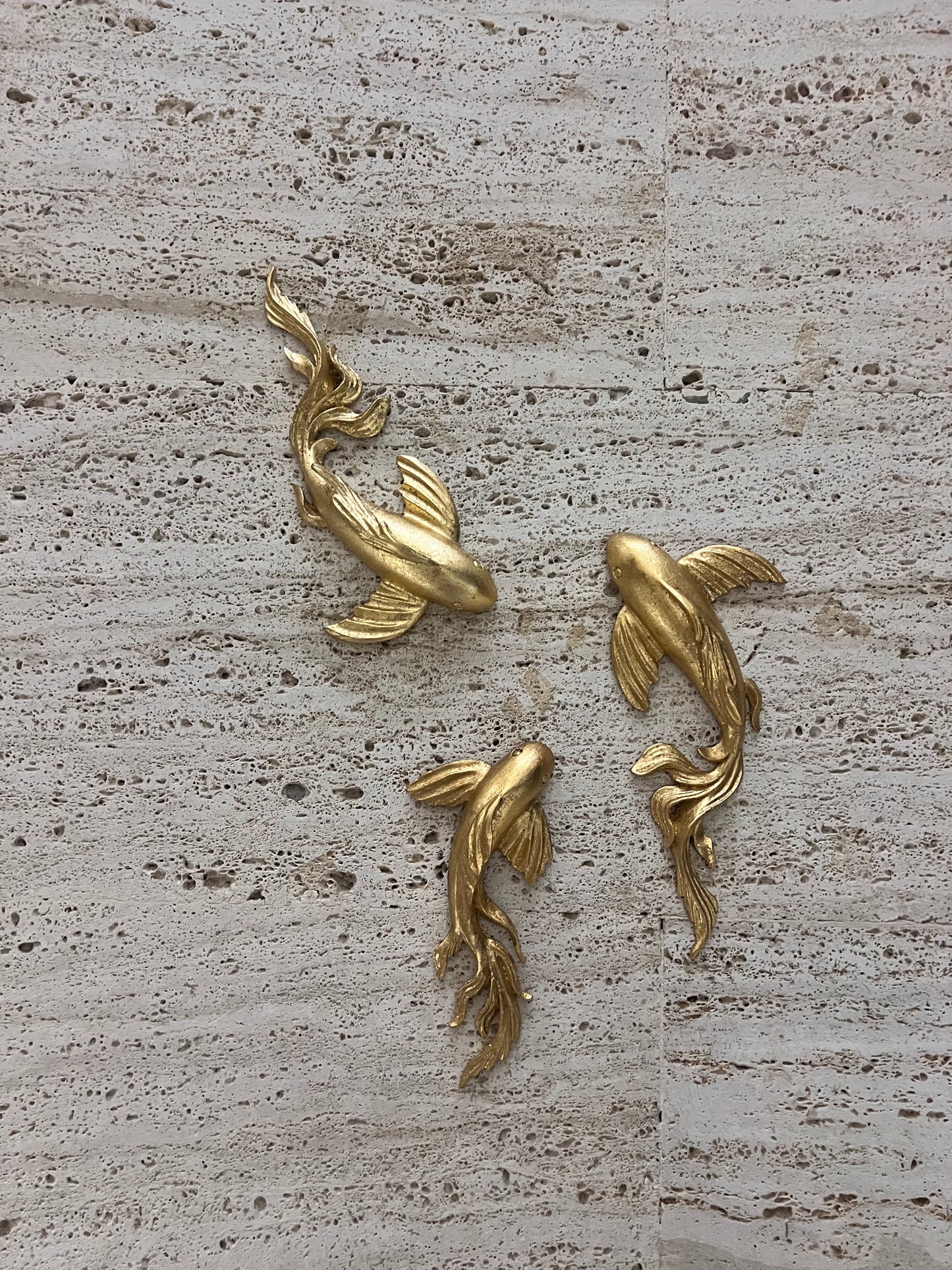 Aqua Gold Wall Fishes