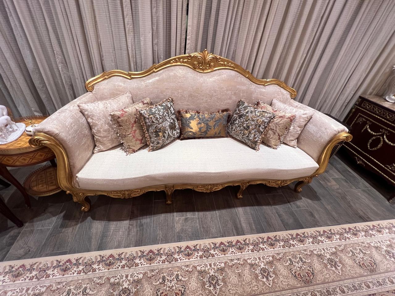 Indelible Sofa Set