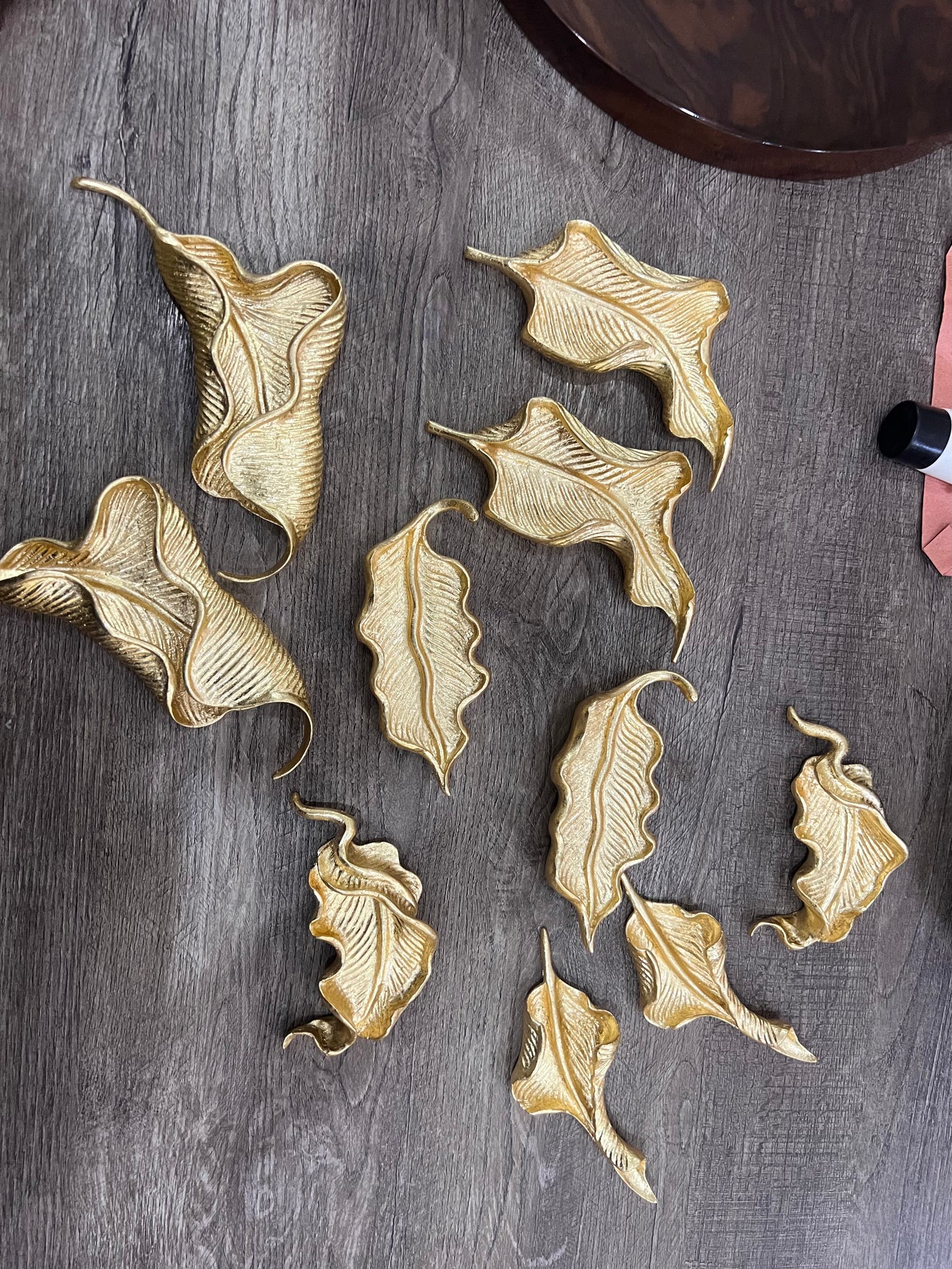 Aurum Wall Leaves