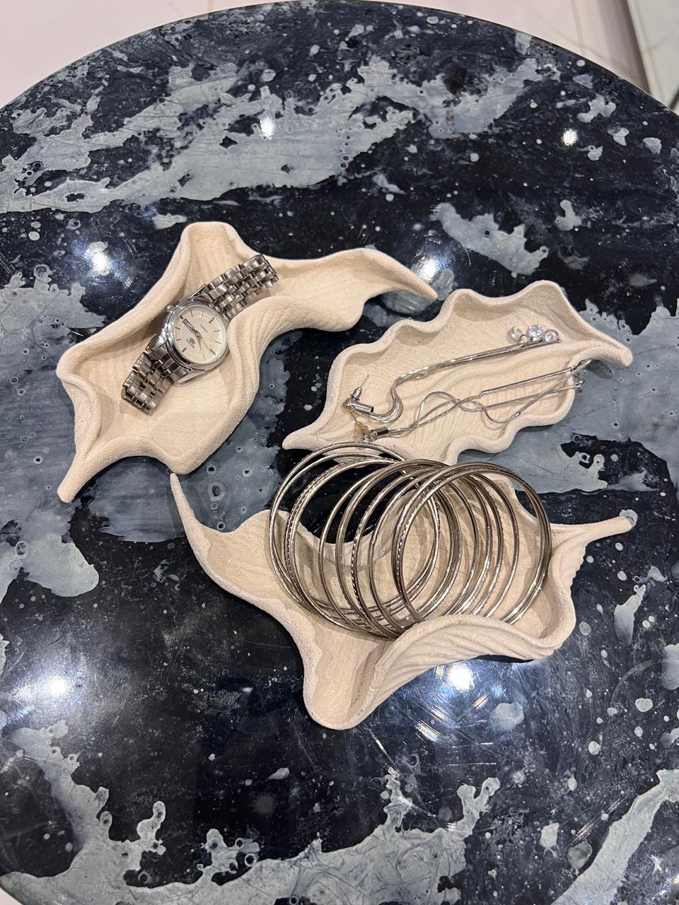 Aurum jewellery holders